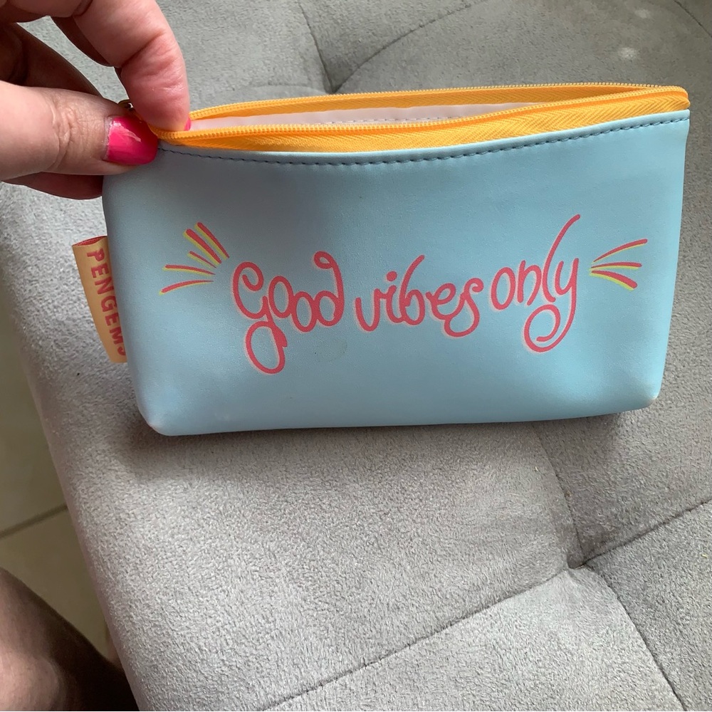 MAKEUP Good Vibes Only Glam Bag Makeup Cosmetics Bag  Light Pouch by Pengems